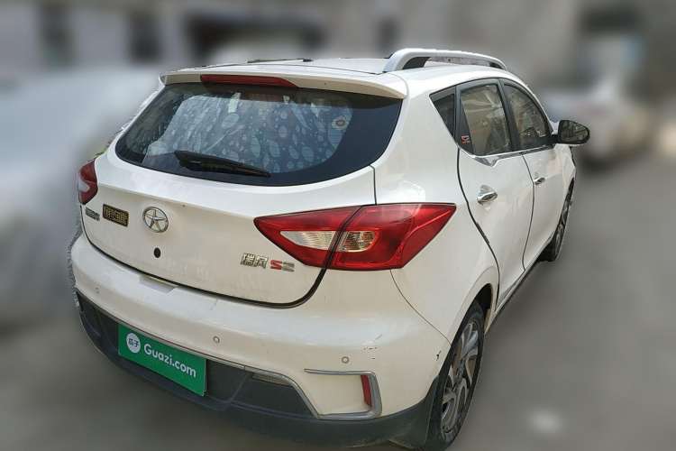 Used JAC Refine S2 2015 1.5L Manual Luxury Smart Model Rear Right 45 Deg