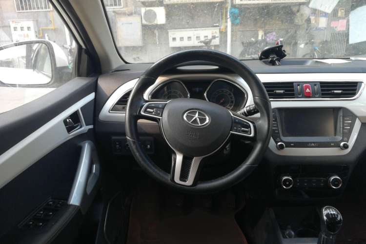 Used JAC Refine S2 2015 1.5L Manual Luxury Smart Model Steering Wheel