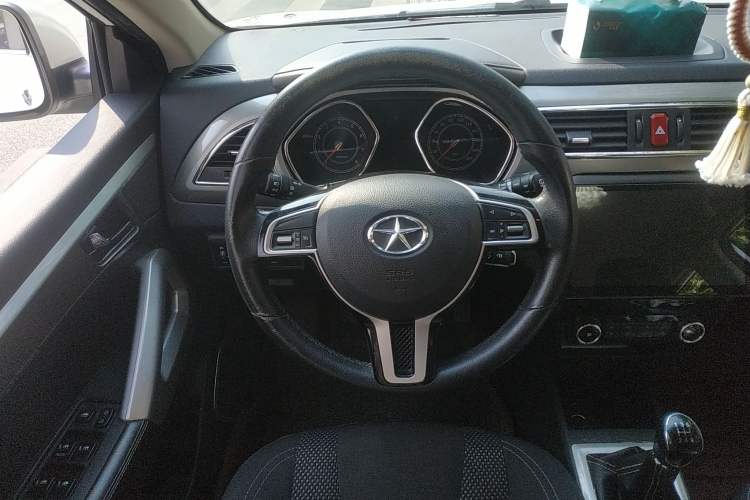 Used JAC Refine S2 2015 1.5L Manual Luxury Model Steering Wheel