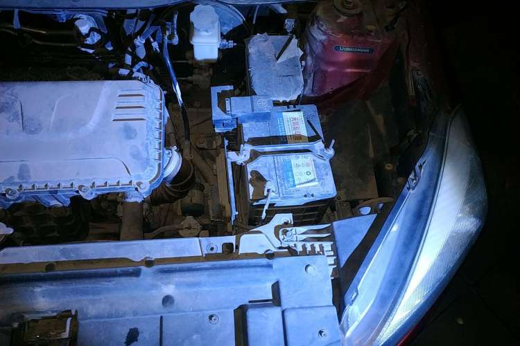 Used JAC Refine S2 2017 1.5L CVT Luxury Smart Model Engine Bay Left
