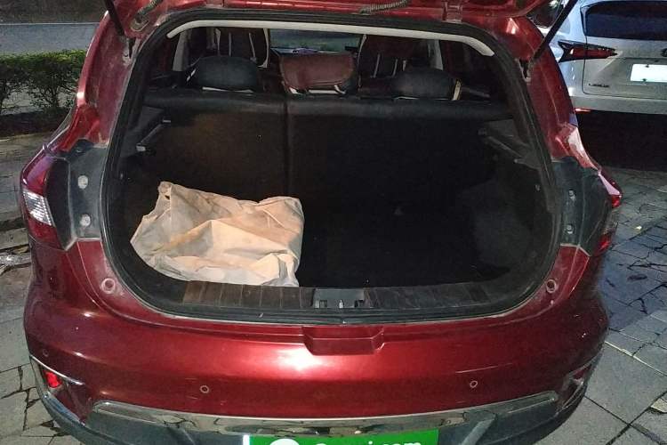 Used JAC Refine S2 2017 1.5L CVT Luxury Smart Model Trunk