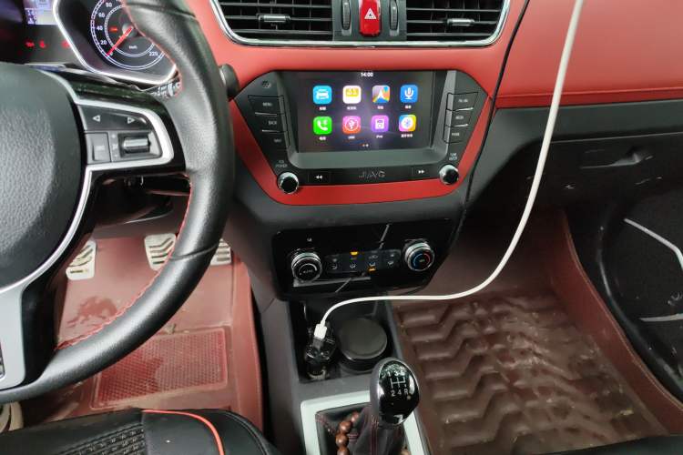 Used JAC Refine S2 2017 1.5L Manual Luxury Smart Model Audio And AC Panel