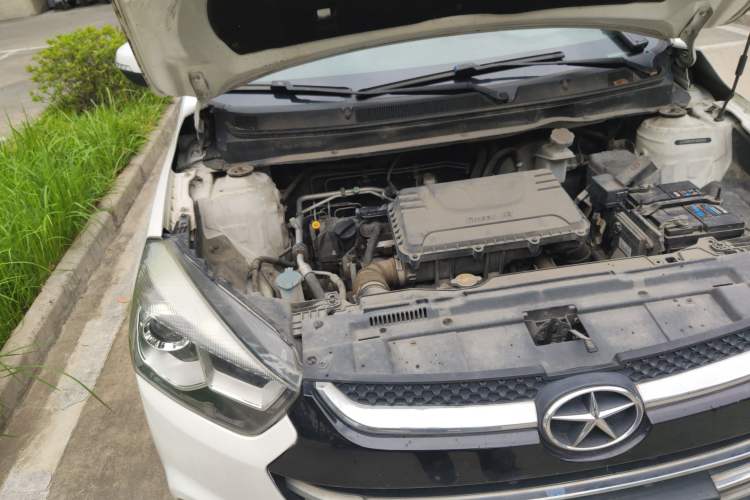 Used JAC Refine S2 2017 1.5L Manual Luxury Model Engine Bay Right
