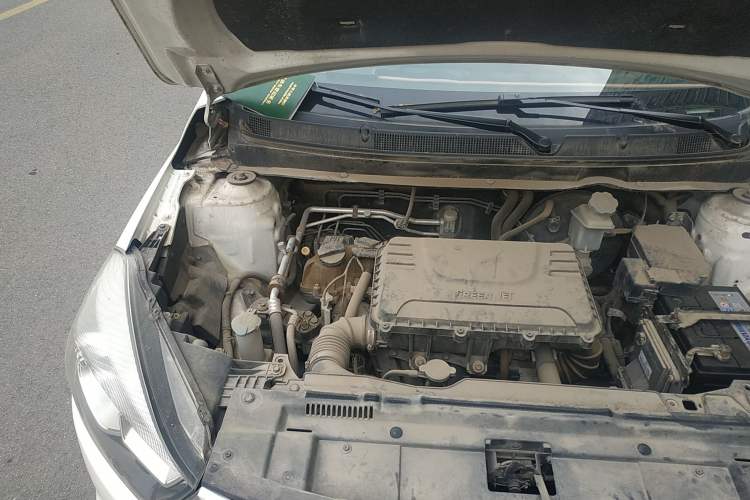 Used JAC Refine S2 2017 1.5L Manual Luxury Connect Edition Engine Bay Right