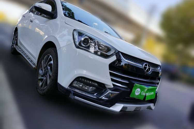 Used JAC Refine S2 2017 1.5L Manual Luxury Model Front Right 45 Deg