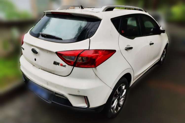 Used JAC Refine S2 2017 1.5L Manual Luxury Smart Model Rear Right 45 Deg