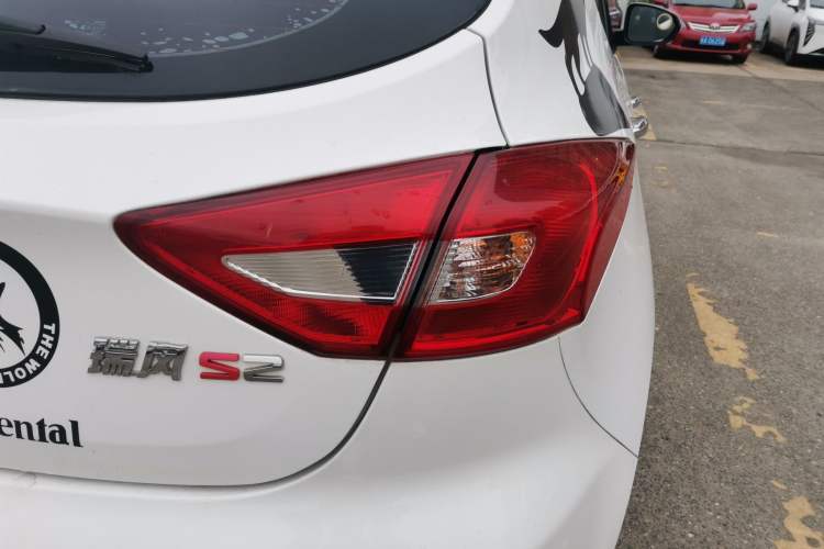 Used JAC Refine S2 2017 1.5L CVT Luxury Smart Model Right Rear Taillight