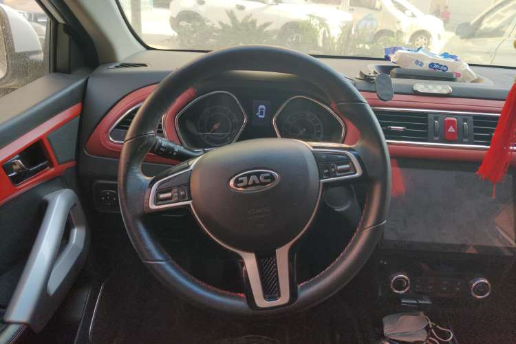 Used JAC Refine S2 2017 1.5L Manual Luxury Model Steering Wheel
