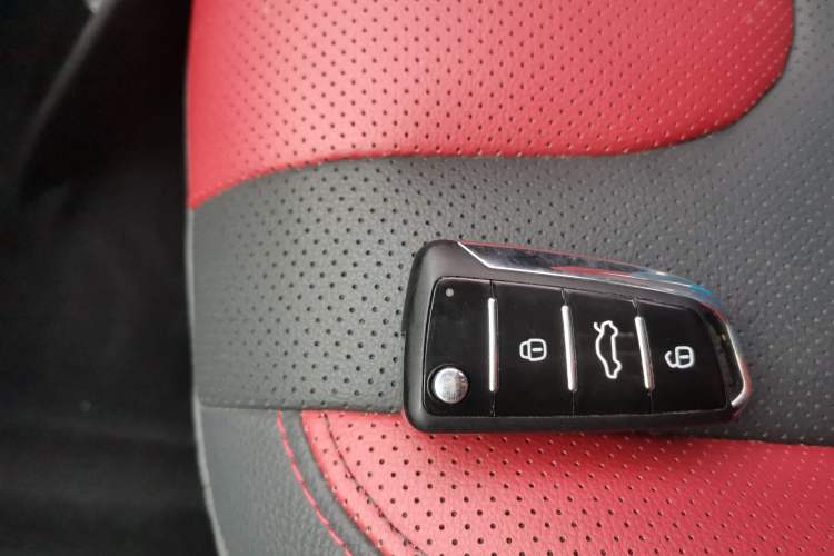 Used JAC Refine S2 2017 1.5L CVT Luxury Smart Model Vehicle Key