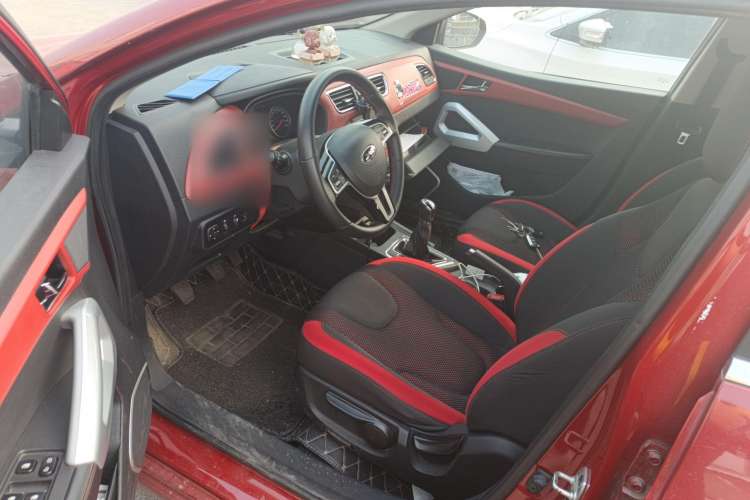 Used JAC Refine S2 2018 Smart Drive Edition 1.5L Manual Luxury Model Driver Seat