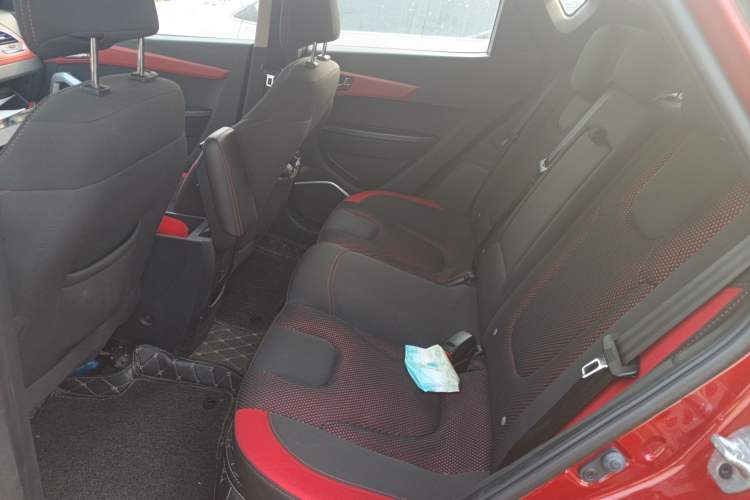 Used JAC Refine S2 2018 Smart Drive Edition 1.5L Manual Luxury Model Left Rear Seat