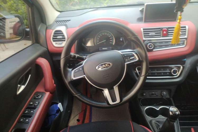 Used JAC Refine S2mini 2017 1.3L Sport Edition Steering Wheel