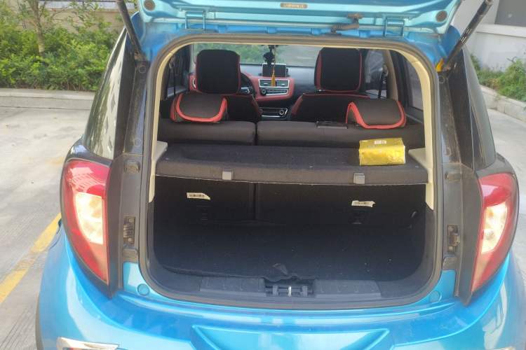Used JAC Refine S2mini 2017 1.3L Sport Edition Trunk