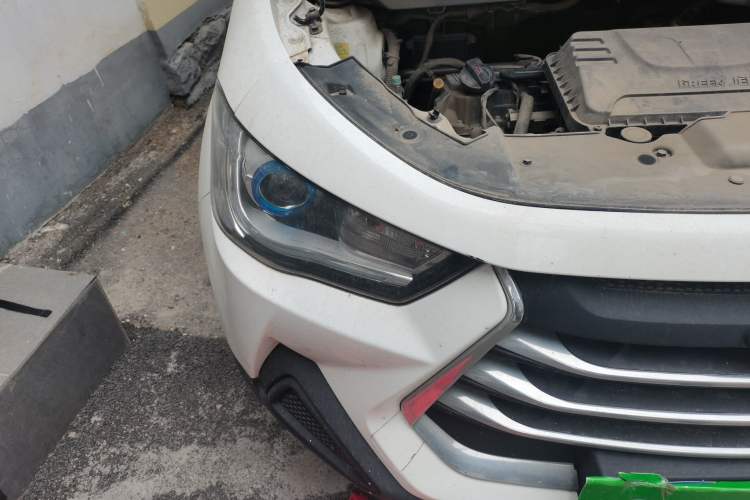 Used JAC Refine S2mini 2017 1.3L Youth Edition Right Front Headlight