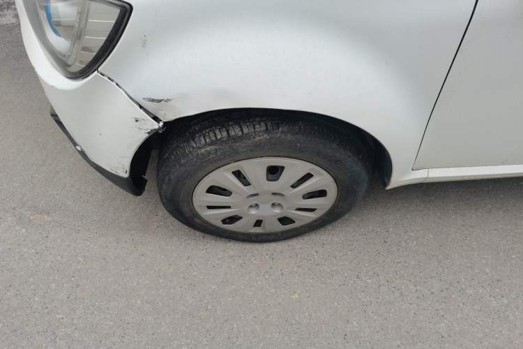 Used JAC Refine S2mini 2017 1.3L Youth Edition Right Front Wheel Hub