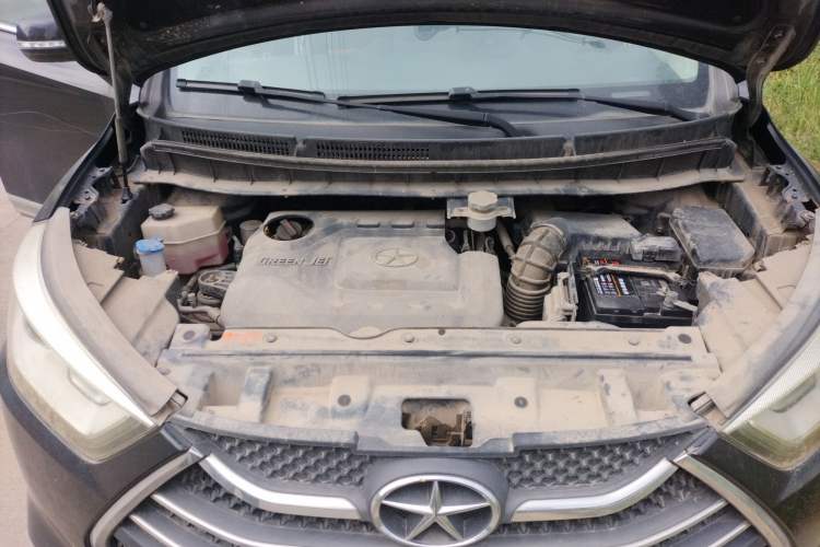 Used JAC Refine S3 2014 1.5L Manual Luxury Smart Model Engine Bay