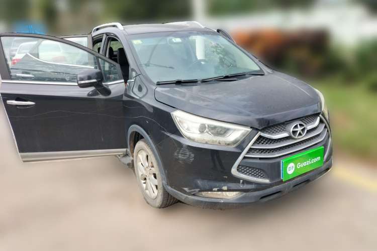 Used JAC Refine S3 2014 1.5L Manual Luxury Smart Model Front Right 45 Deg