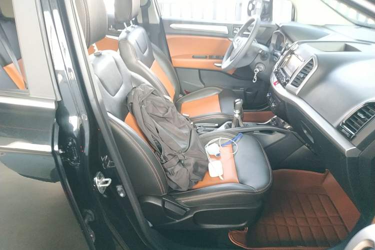 Used JAC Refine S3 2014 1.5L Manual Luxury Smart Model Right Front Seat