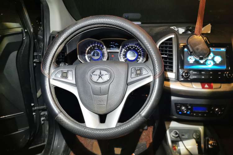 Used JAC Refine S3 2014 1.5L Manual Luxury Smart Model Steering Wheel