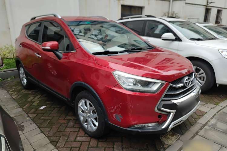 Used JAC Refine S3 2014 1.5L Manual Luxury Smart Model Front Right 45 Deg