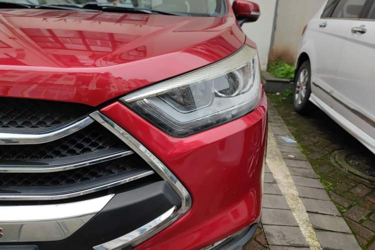 Used JAC Refine S3 2014 1.5L Manual Luxury Smart Model Left Front Headlight