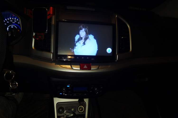 Used JAC Refine S3 2014 1.5L Manual Luxury Smart Model Audio And AC Panel