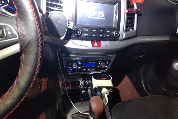 Used JAC Refine S3 2014 1.5L Manual Luxury Smart Model Audio And AC Panel