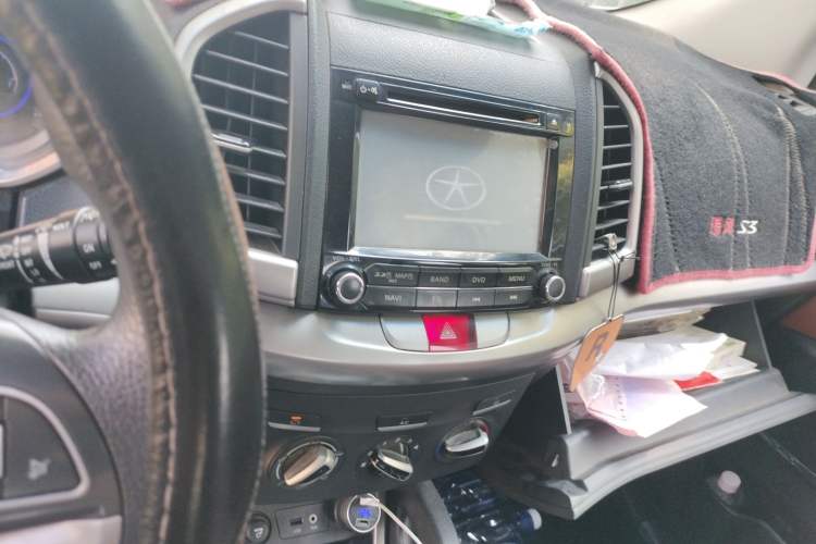 Used JAC Refine S3 2014 1.5L Manual Luxury Model Audio And AC Panel