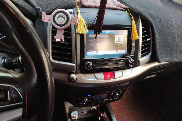 Used JAC Refine S3 2014 1.5L CVT Luxury Smart Model Audio And AC Panel