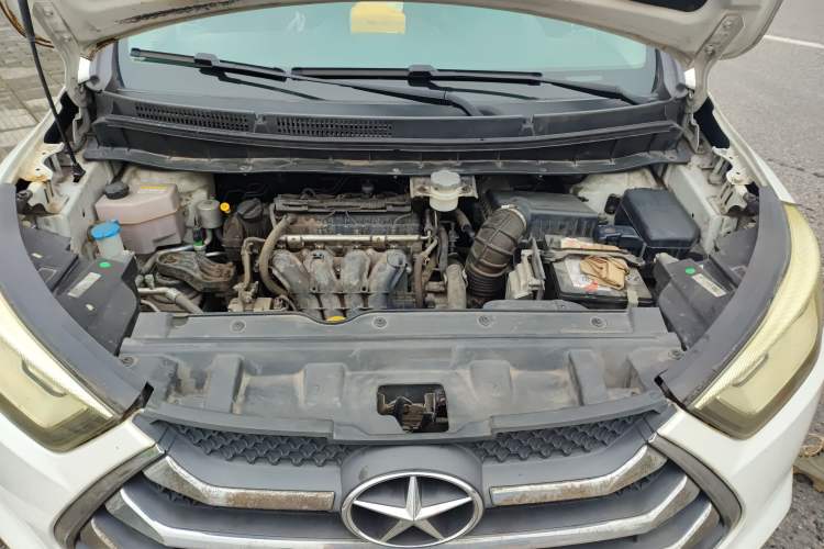 Used JAC Refine S3 2014 1.5L Manual Luxury Model Engine Bay