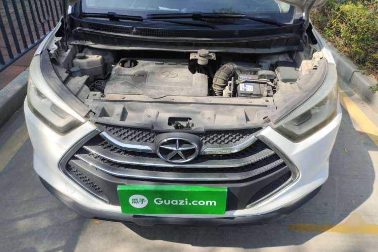 Used JAC Refine S3 2014 1.5L Manual Luxury Model Engine Bay