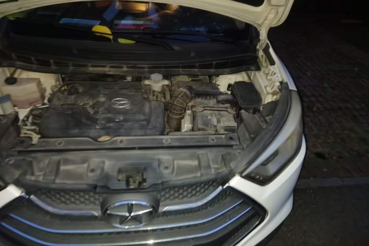 Used JAC Refine S3 2014 1.5L Manual Luxury Smart Model Engine Bay Left