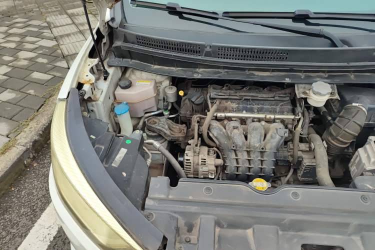Used JAC Refine S3 2014 1.5L Manual Luxury Model Engine Bay Right