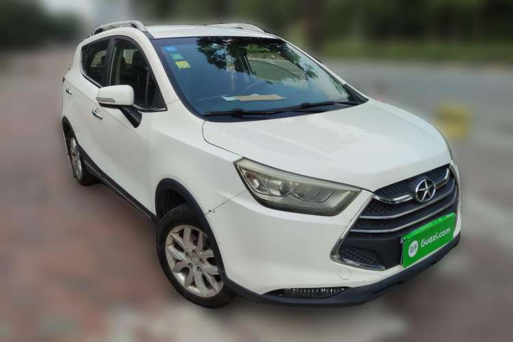 Used JAC Refine S3 2014 1.5L Manual Luxury Model Front Right 45 Deg