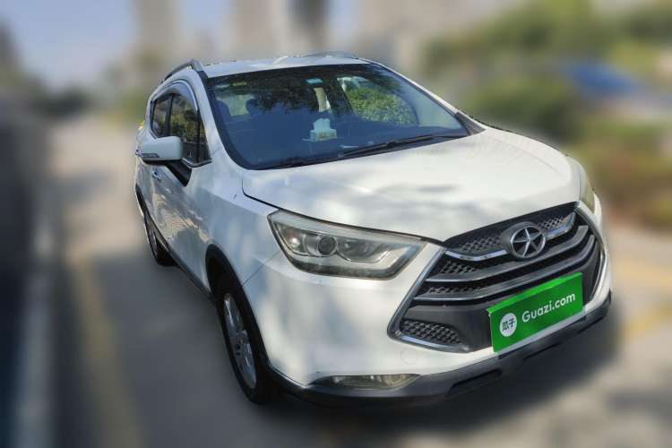 Used JAC Refine S3 2014 1.5L Manual Luxury Model Front Right 45 Deg