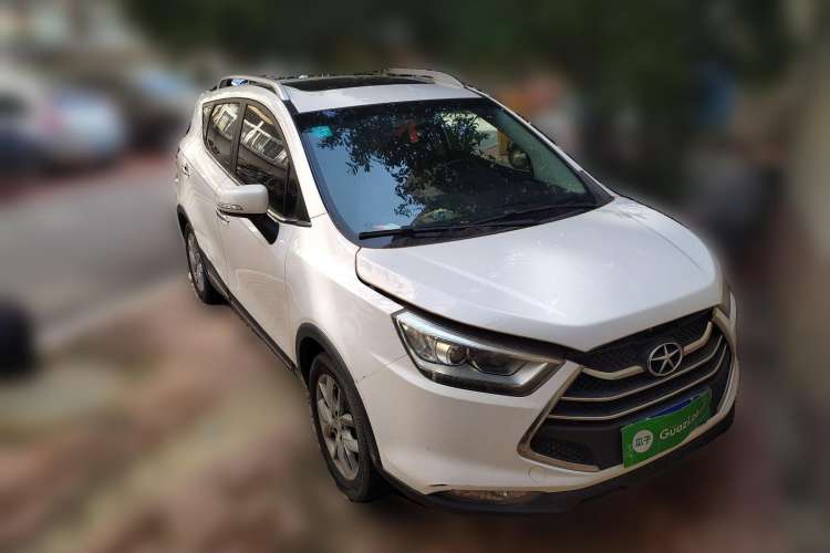 Used JAC Refine S3 2014 1.5L CVT Luxury Smart Model Front Right 45 Deg