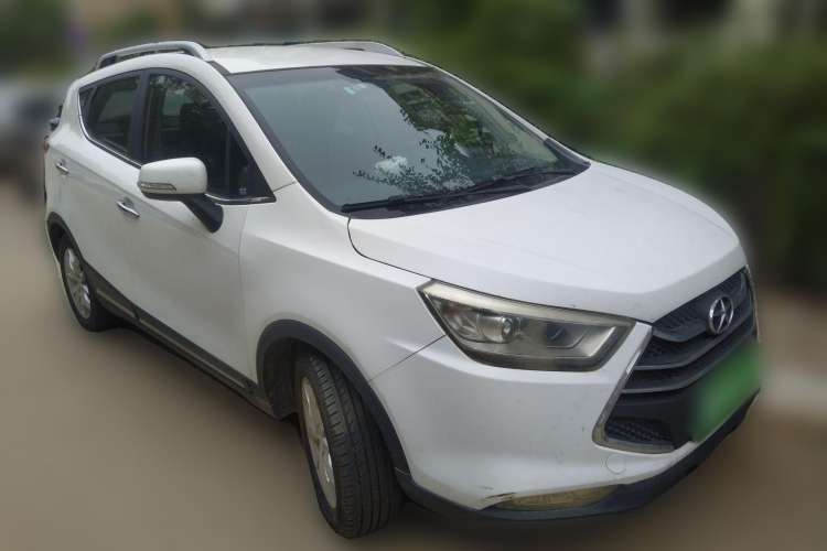 Used JAC Refine S3 2014 1.5L CVT Luxury Smart Model Front Right 45 Deg