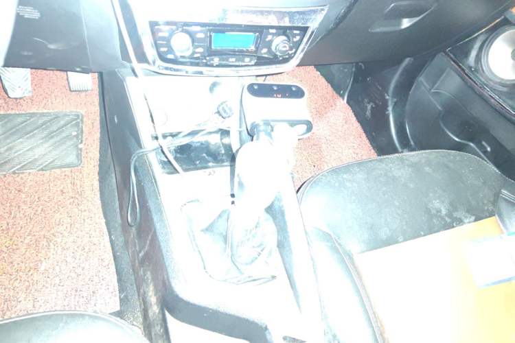Used JAC Refine S3 2014 1.5L Manual Luxury Smart Model Gear Lever