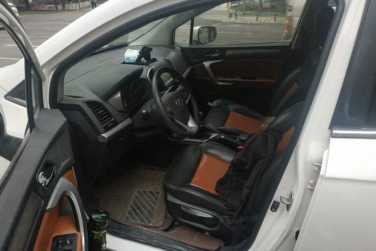 Used JAC Refine S3 2014 1.5L Manual Luxury Smart Model Left Front Seat