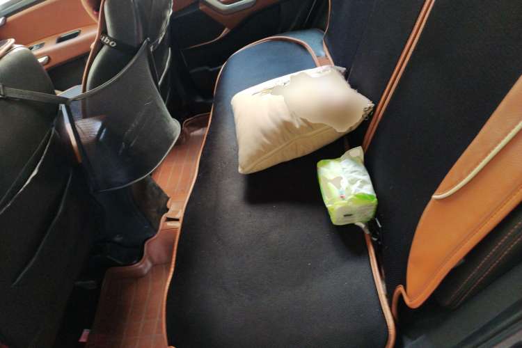 Used JAC Refine S3 2014 1.5L CVT Luxury Smart Model Left Rear Seat