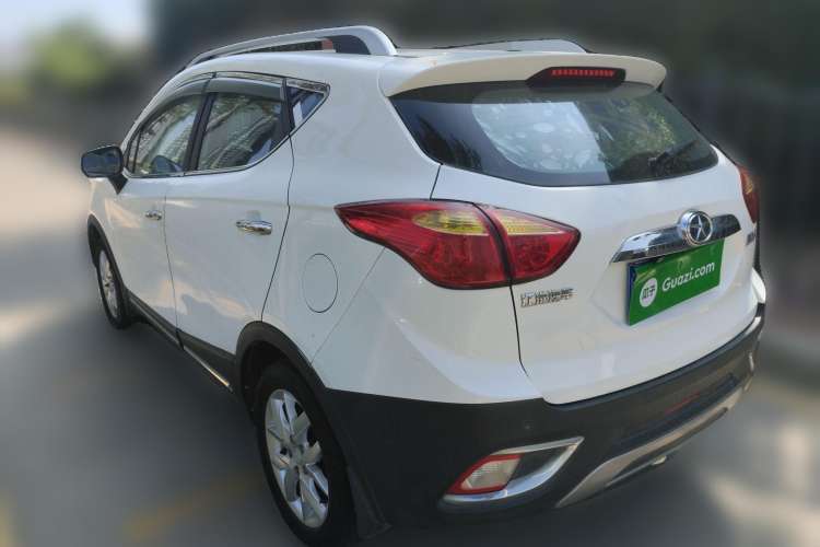 Used JAC Refine S3 2014 1.5L Manual Luxury Model Rear Left 45 Deg