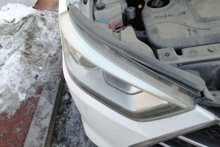 Used JAC Refine S3 2014 1.5L CVT Luxury Version Right Front Headlight