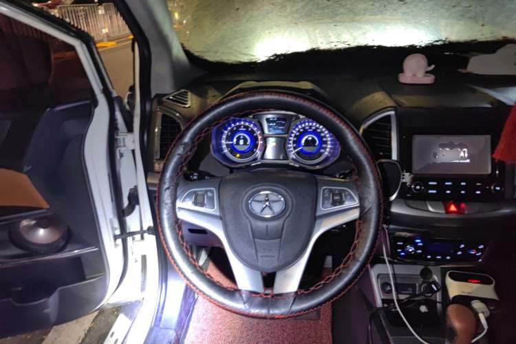 Used JAC Refine S3 2014 1.5L Manual Luxury Smart Model Steering Wheel