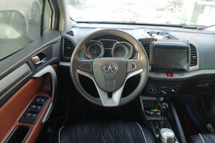 Used JAC Refine S3 2014 1.5L CVT Luxury Version Steering Wheel