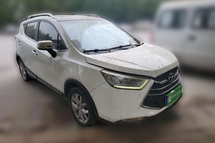 Used JAC Refine S3 2015 1.5L Manual Luxury Smart Deluxe Edition Front Right 45 Deg