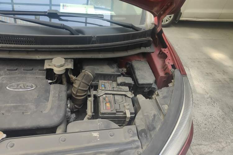 Used JAC Refine S3 2016 1.5L CVT Luxury Smart Version Engine Bay Left