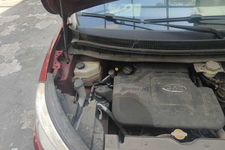 Used JAC Refine S3 2016 1.5L CVT Luxury Smart Version Engine Bay Right
