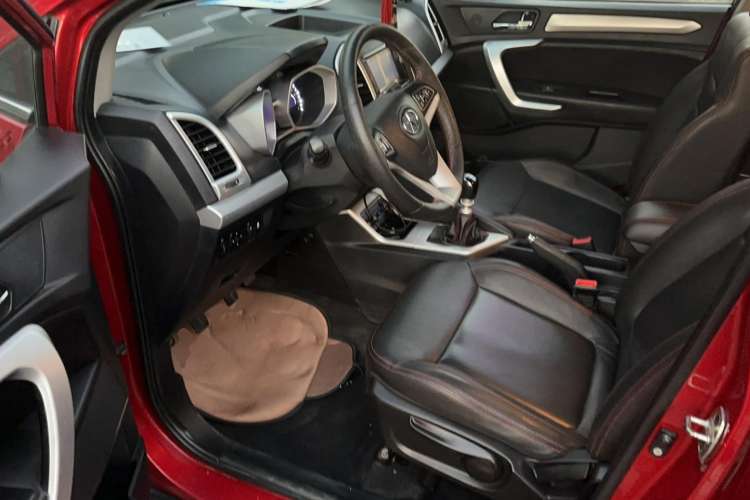 Used JAC Refine S3 2016 1.5L Manual Luxury Smart Premium Edition Interior 1