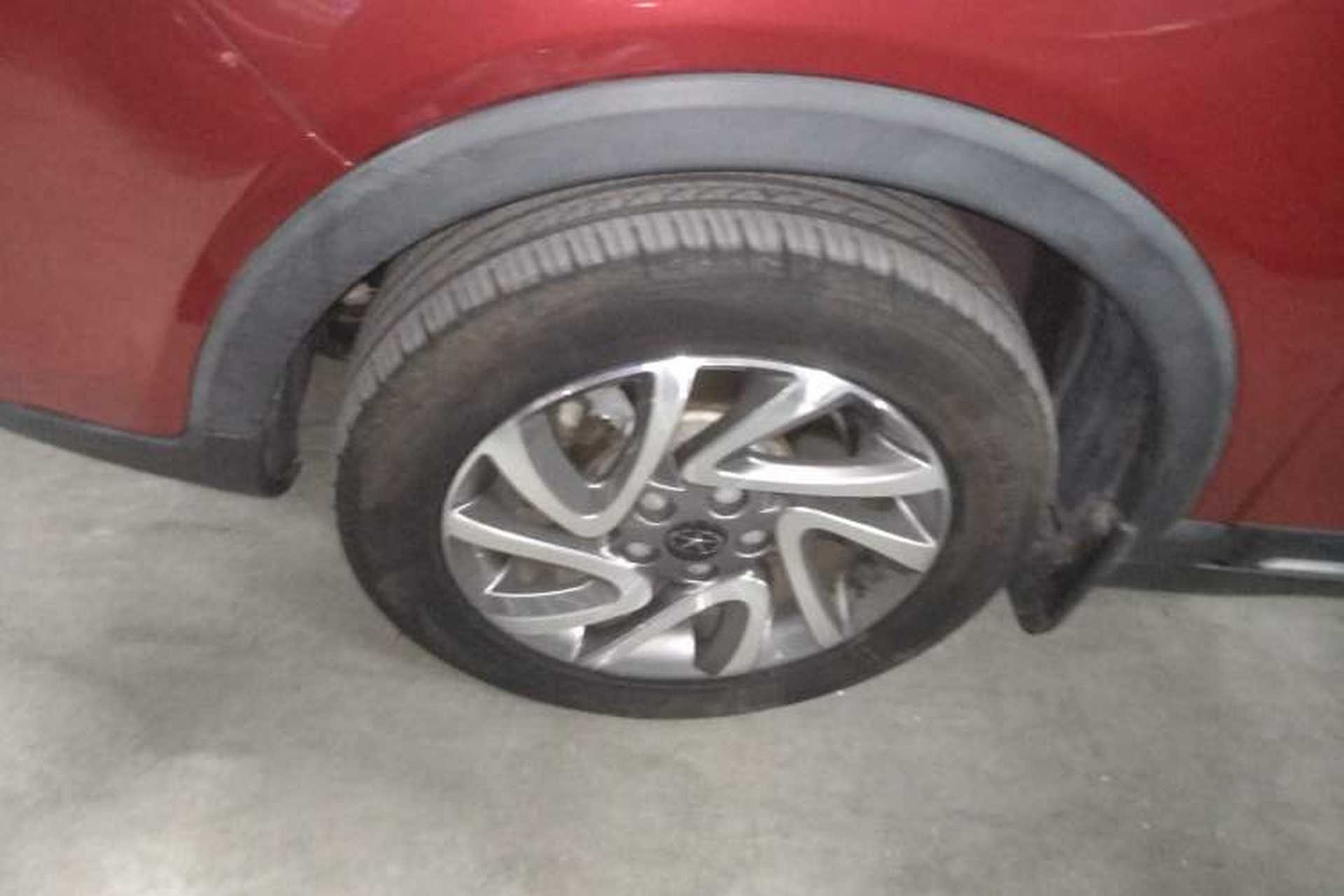 Used JAC Refine S3 2016 1.5L CVT Luxury Smart Version Left Front Wheel Hub