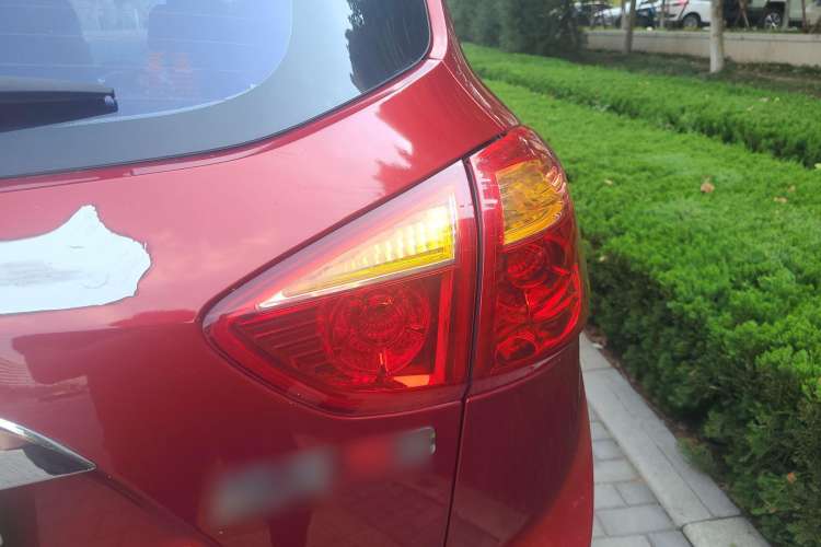 Used JAC Refine S3 2016 1.5L CVT Luxury Smart Version Right Rear Taillight